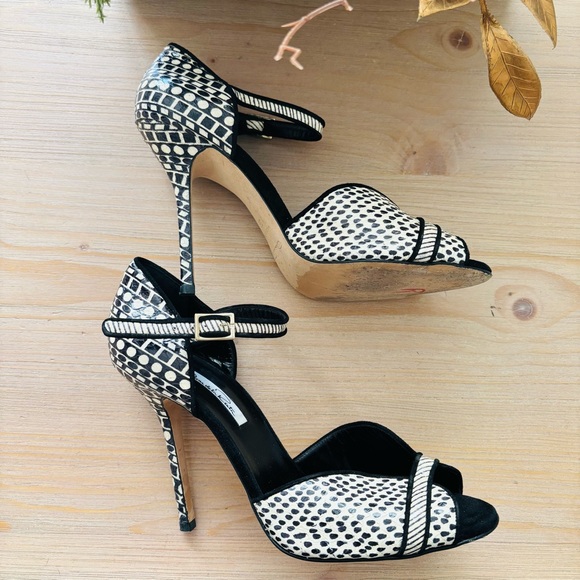 Oscar de la Renta in Pelle Altro Taglia Black White Patterned Heels Size 39 or 8 - Picture 5 of 9